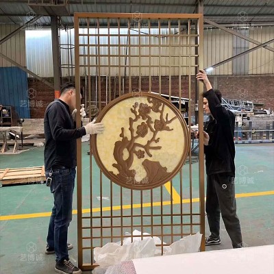 家庭装修流行简约新中式隔断屏风 客厅门口不锈钢屏风隔断柜造型图2