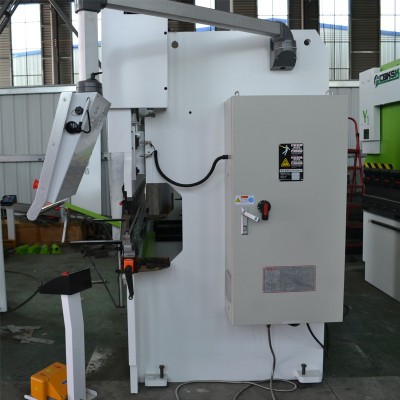 南京四轴70T2500小型液压数控折弯机 小型不锈钢折边机数控折弯机图3