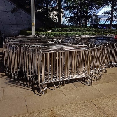 201不锈钢铁马护栏市政交通施工隔离栅栏移动304不锈钢铁马护栏厂图2