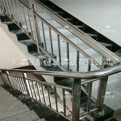 定制304不锈钢楼梯扶手阳台玻璃护栏杆桥梁护栏户外工程围栏批发图2
