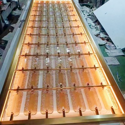 不锈钢屏风现代简约玄关售楼处金属隔断酒店镂空雕花水晶玻璃屏风图4