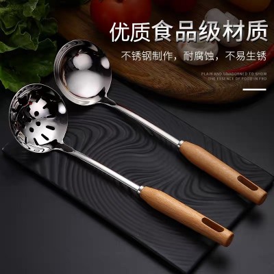 现货304不锈钢汤勺家用饭店火锅漏勺厨房小工具创意日式实木勺子图2