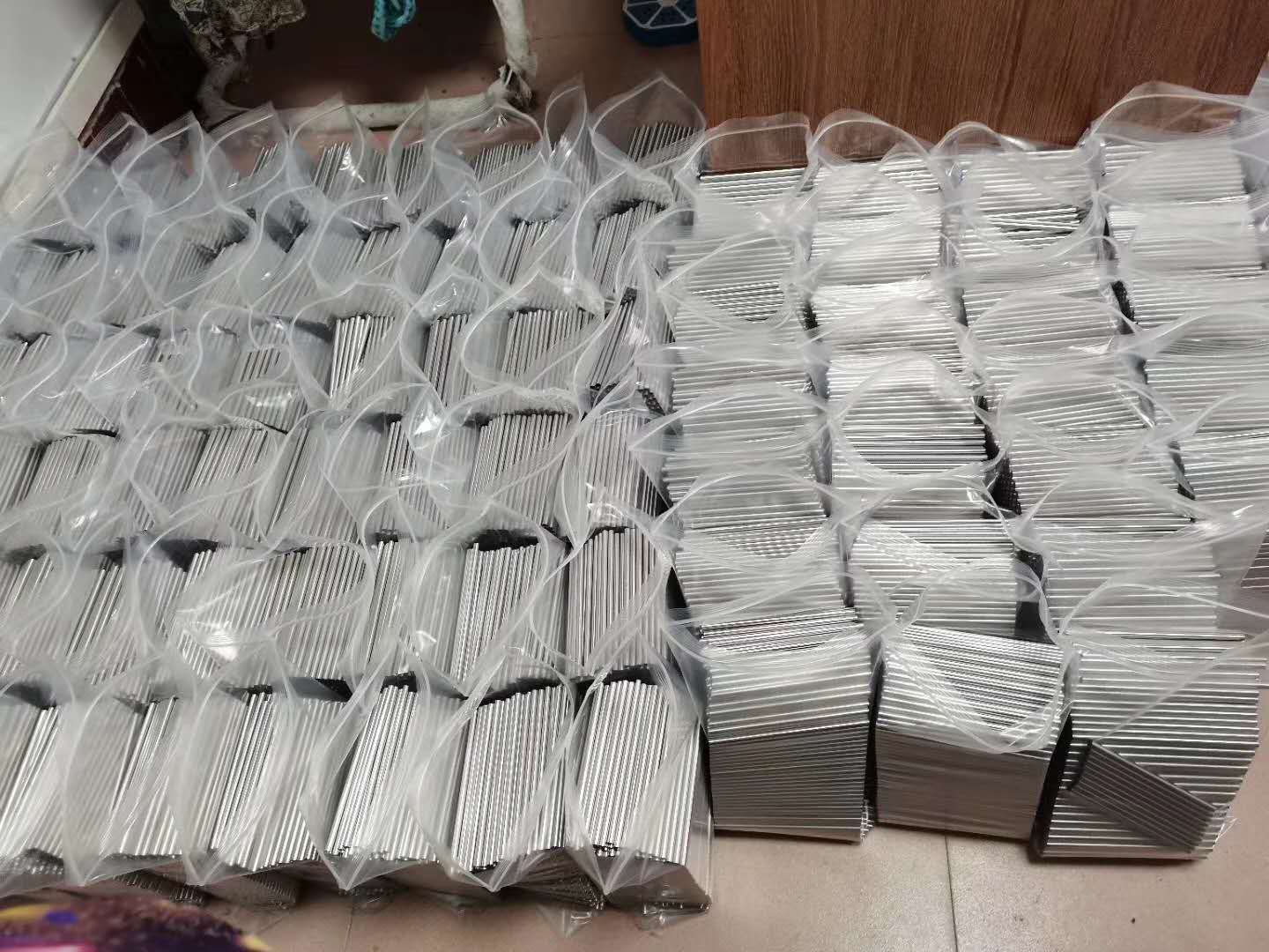 00