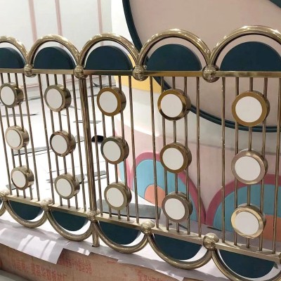 不锈钢玻璃栏杆304不锈钢立柱商场工程栏杆楼梯立柱图2