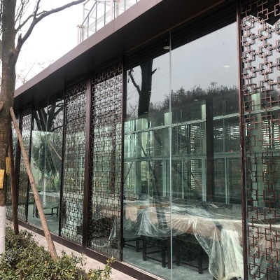 不锈钢屏风定制客厅办公室酒店背景墙镂空隔断墙雕花花格金属定做图3