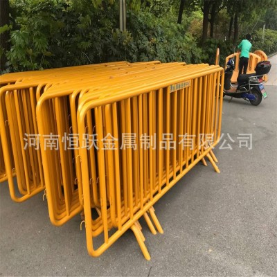 河南许昌厂家直销现货铁马护栏 活动护栏 不锈钢铁马栏杆图3