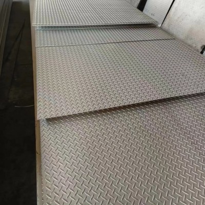 TP304 316L不锈钢花纹板 防滑板 3mm/4mm/ 5mm/6mm/8mm花纹钢板图4