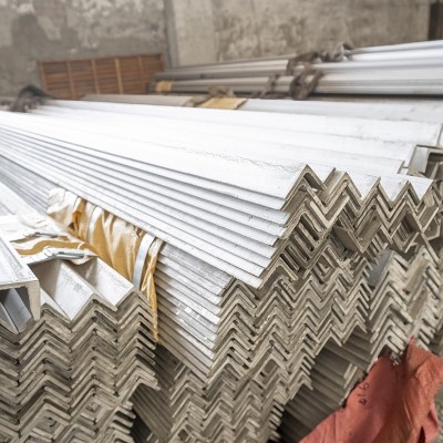 厂家现货304不锈钢角钢建筑幕墙用钢结构支架30*30不等边角铁型材