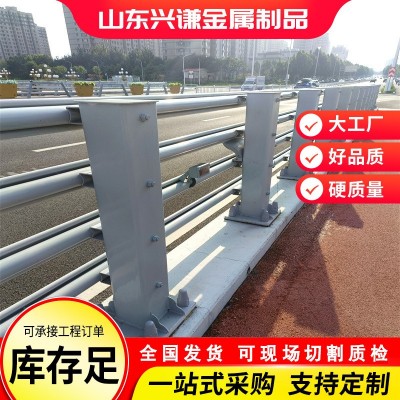 桥梁护栏山东厂家防撞高速立交桥防撞护栏Q235碳钢桥梁防护护栏图3