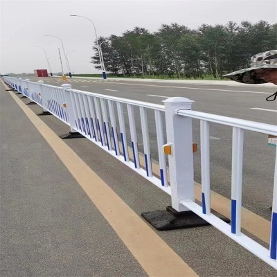 路政护栏公路道路安全隔离护栏市政道路交通防撞人行横道隔离护栏图1
