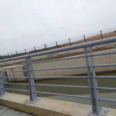 不锈钢护栏 桥梁 防撞栏杆 河道围栏 公路两侧栅栏 工厂批发图2