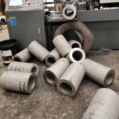 上海专业出售不锈钢无缝管 304 201工业管不锈钢锅炉管可切割定尺图3