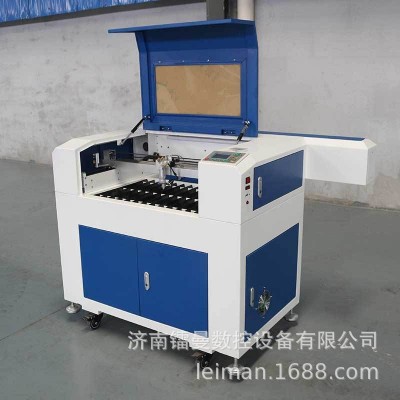 广告亚克力激光切割机 布料皮革激光切割雕刻 小型激光切割机厂家