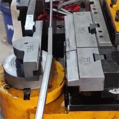 厂家直供 全自动弯管机 伺服全自动数控上下料 方管圆管弯管机图5