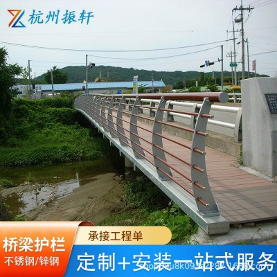 桥梁护栏不锈钢复合管景观护栏河边河堤防护栏公园河道护栏厂家图1