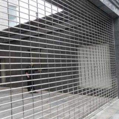 厂家供应 不锈钢卷闸门 电动不锈钢卷帘门 银行通花卷闸门图2