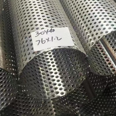 不锈钢过滤网筒316L不锈钢滤芯骨架过滤管螺旋多孔冲孔管图4