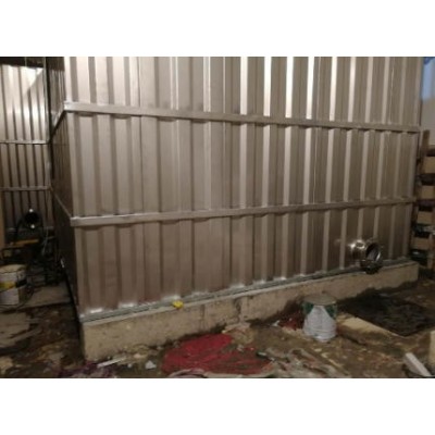 不锈钢肋板水箱